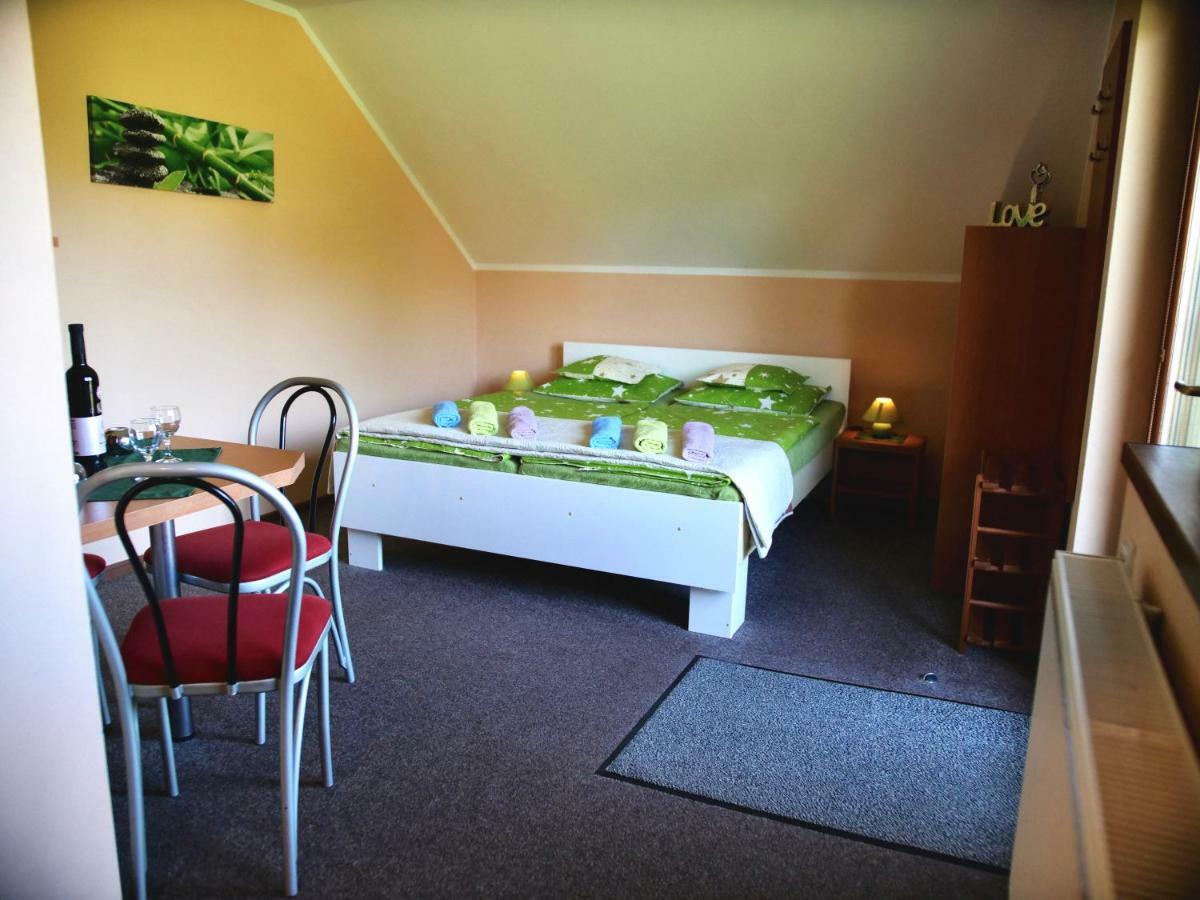Apartmany U Slavky Bešeňová Extérieur photo